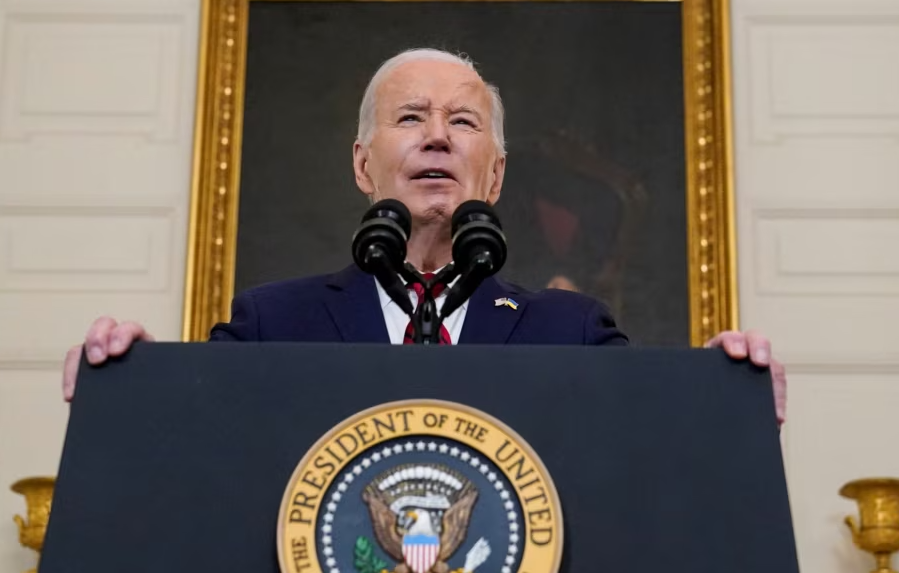 Biden announces the signing of a $95 billion military assistance package.png