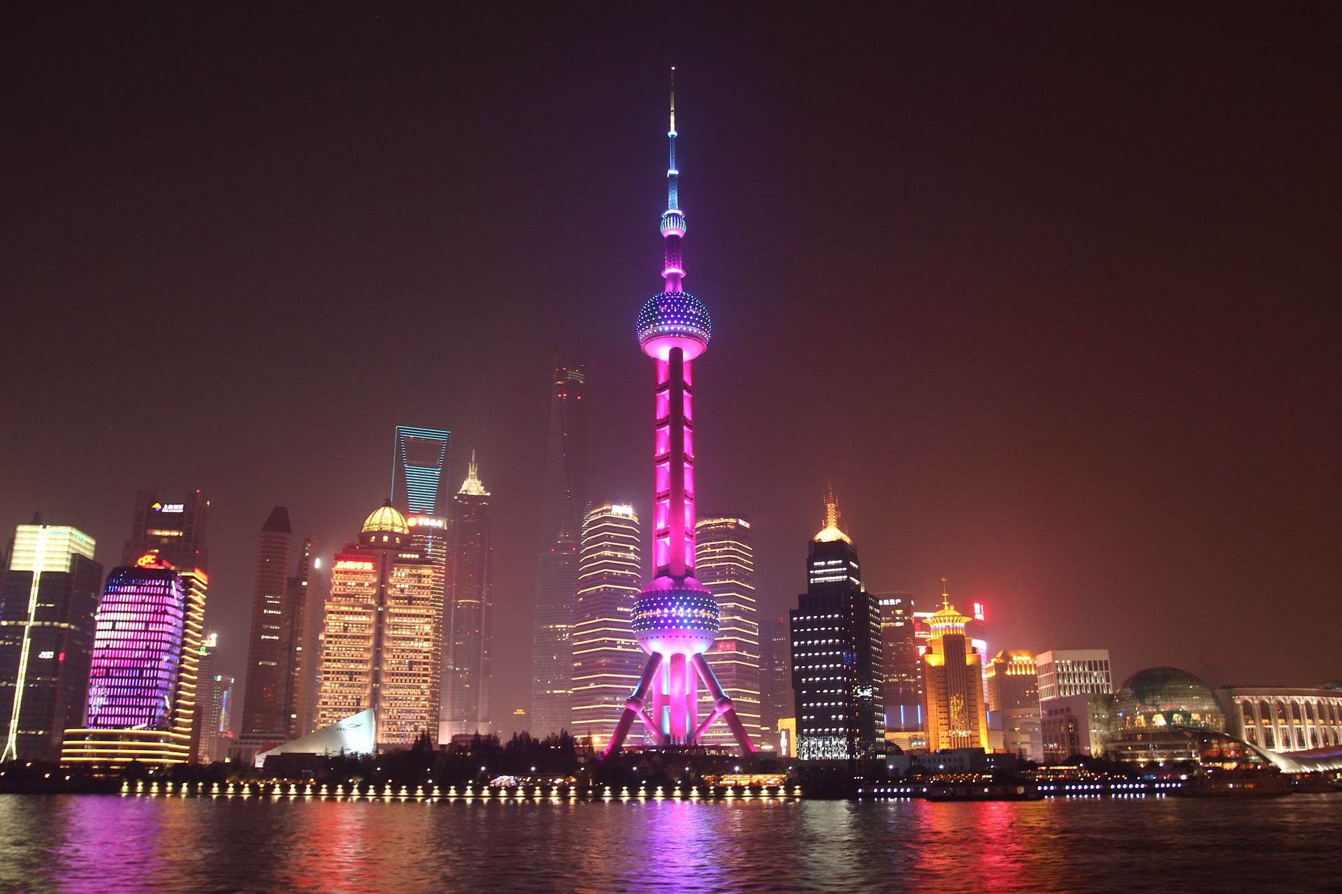 shanghai-bund-night-1213148_1920.jpg