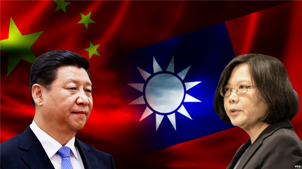 Xi_Jinping_and_Tsai_Ing-wen_20160316.png