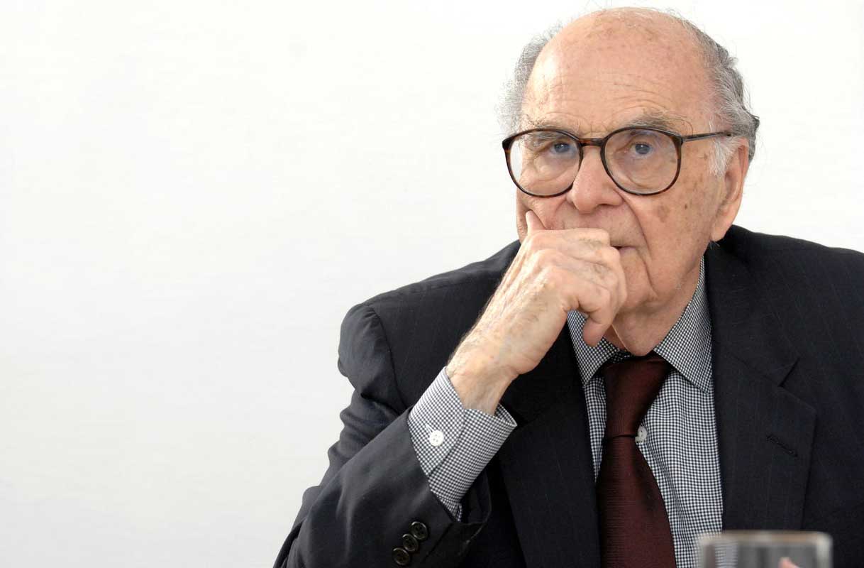 Harold Burson.jpg