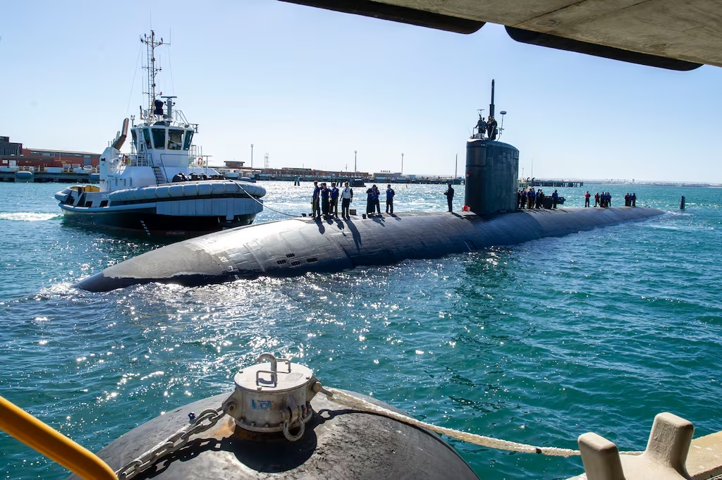 The Los Angeles-class fast-attack submarine Annapolis pulls alongside Diamantina Pier at Fleet Base West in Rockingham, Western Australia, on March 10, 2024. (MC2 Kaitlyn Eads, US Navy).jpg
