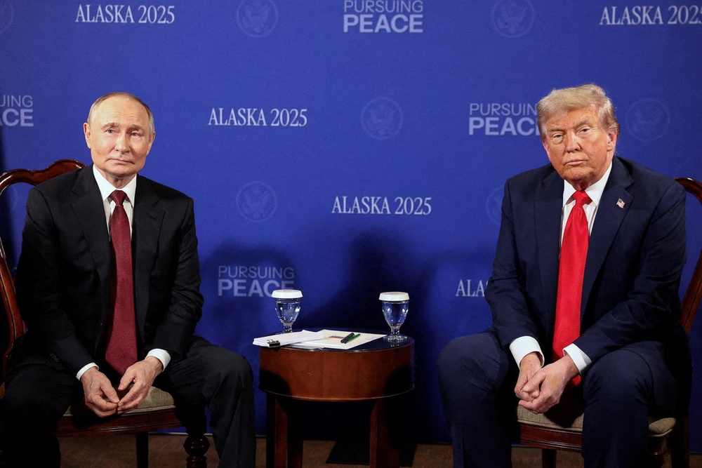 Trump meets Putin in Alaska 2025.jpeg