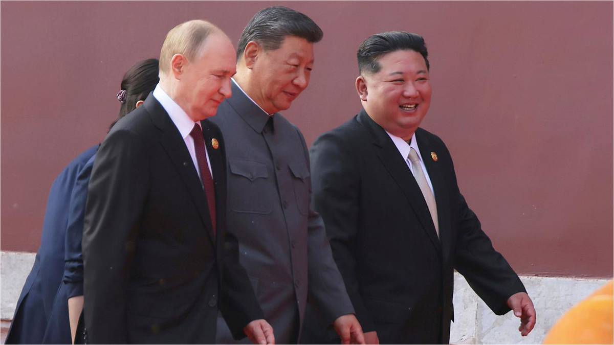 China's V-Day parade, Sept. 3, 2025- Xi Jinping, Putin and Kim Jong-un.jpg