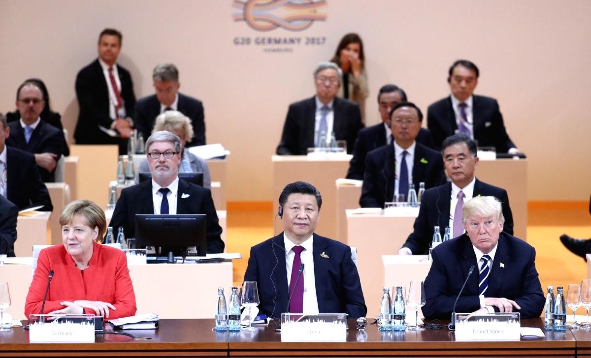 [CropImg]hamburg-july-7-2017-chinese-president-xi-jinping-557634.jpg