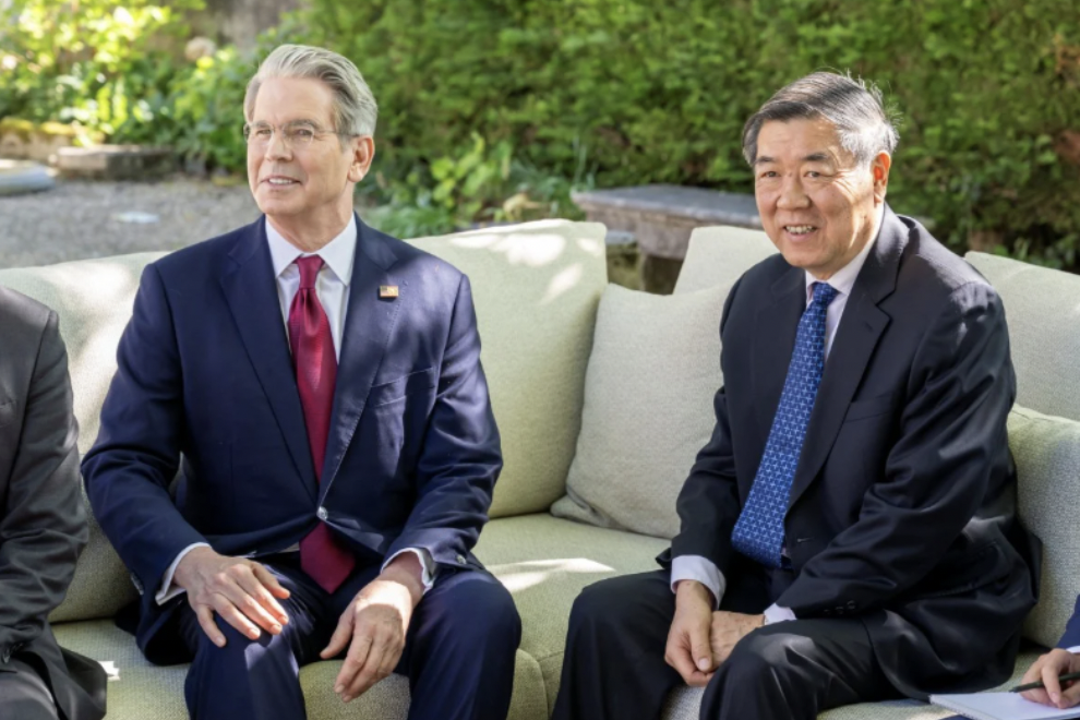 How does China view the Geneva trade talks?