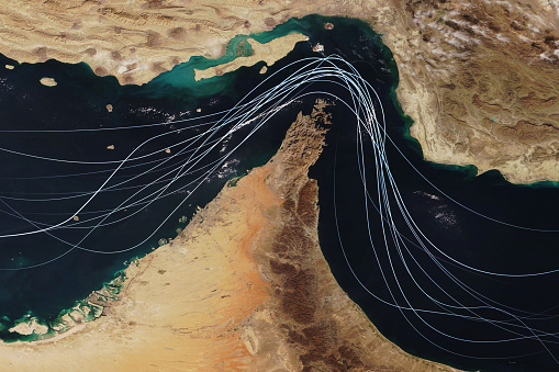 What does the Strait of Hormuz crisis reveal about global power shifts?